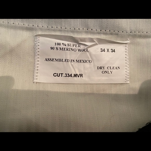 Bill Blass Men’s Slacks - Picture 4 of 4